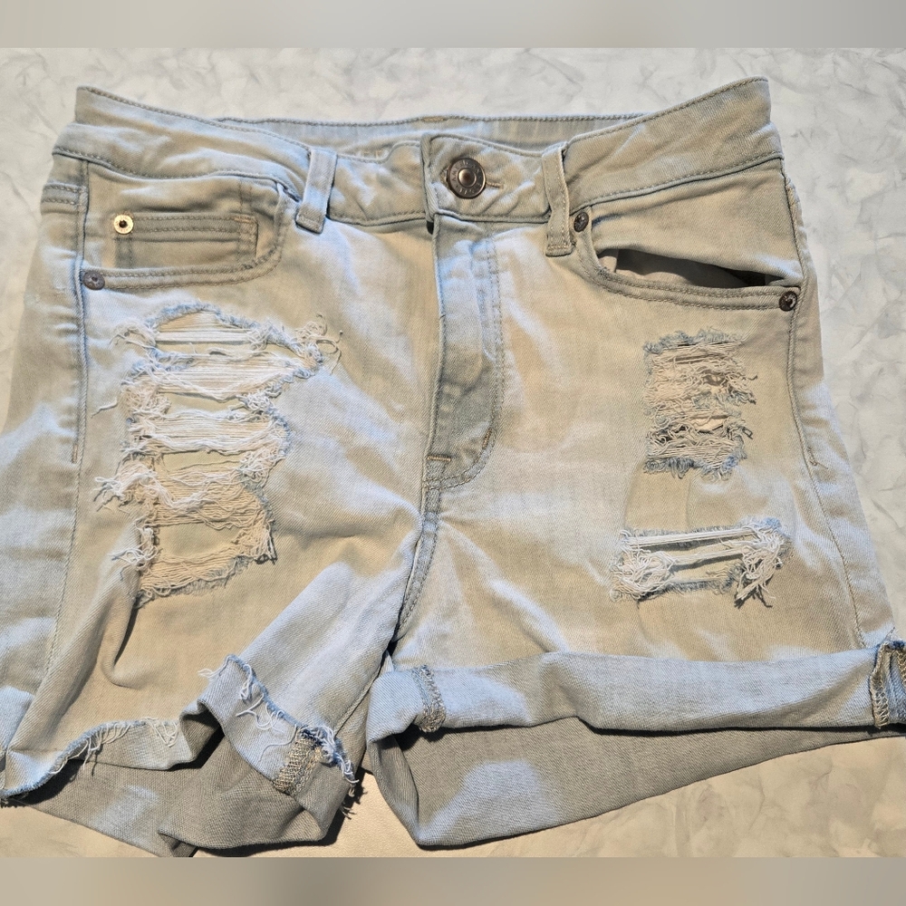 American Eagle Distressed Light Blue Denim Shorts Ladies Size 10